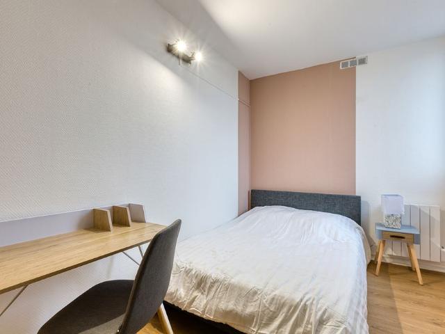 Grand T5 pour colocation secteur la catho