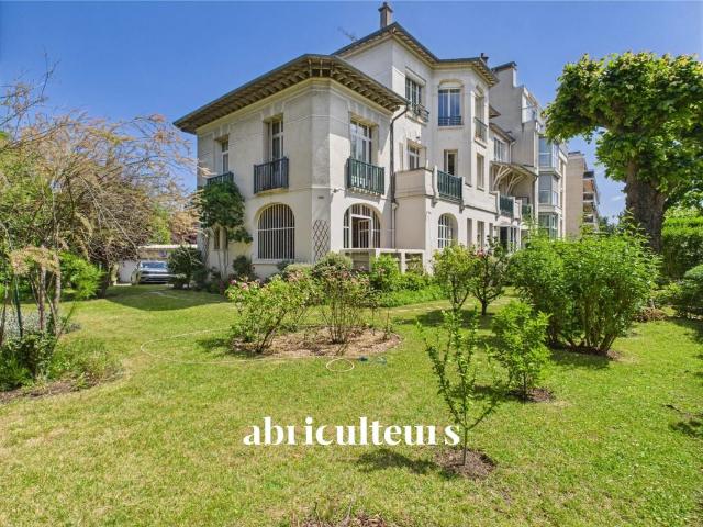 Grand T6 de 165m² avec sublime jardin Saint Mandé / Lac Daumesnil Paris 12