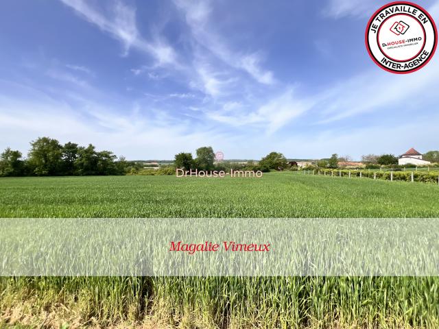 Grand terrain plat constructible