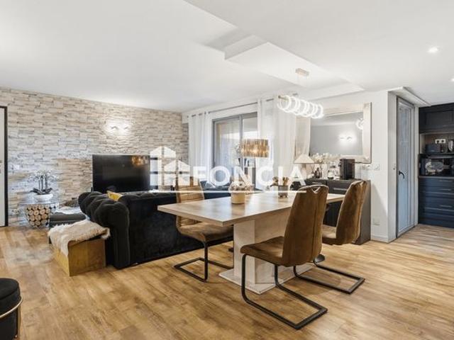 Grand trois pièces copropriété de Standing