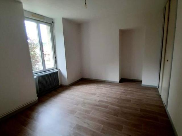 Grand appt T3 dans résidence de charme