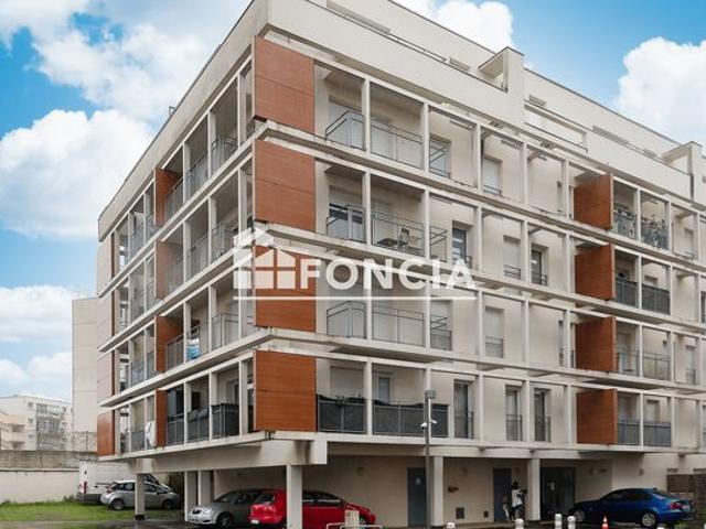 Grand appartement 4 pièces avec parking en sous sol – Le Mée sur Seine 77350