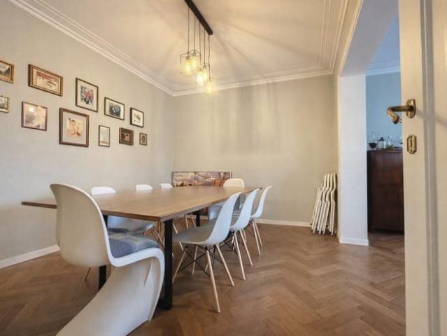 GRAND appartement 185m2 à Schaerbeek 3 chambres PEB C !