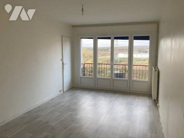 Grand Appartement T3 à Moulineaux