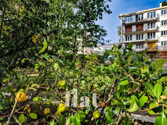 Grand Appartement T3/T4 de 92m2+Place de pkg en s/sol+ balco