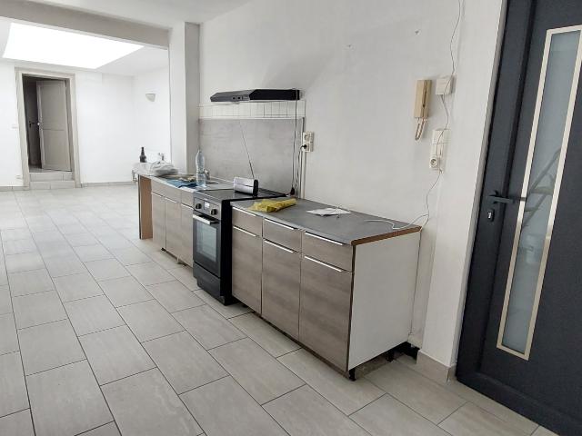 GRAND APPARTEMENT T2 DE 62.4 M2 EN HYPER CENTRE VILLE