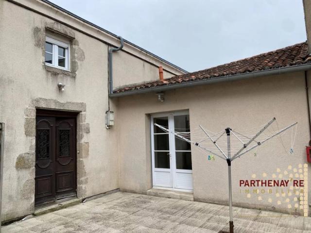 Grand appartement T4