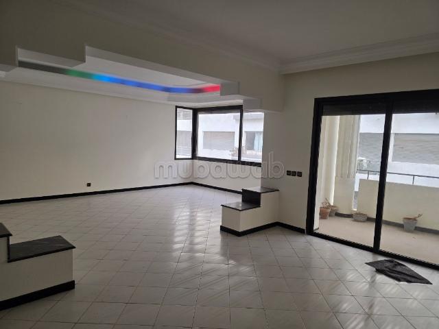 Grand appartement à louer à Racine