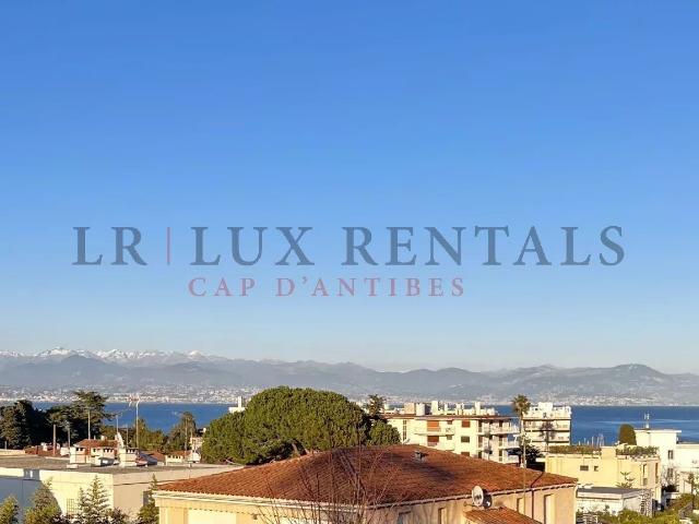Grand appartement avec vue mer et piscine 78m² Antibes