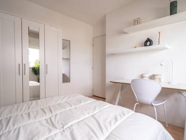 Grand appartement de 89 m² à louer en coliving sur l'île de Nantes