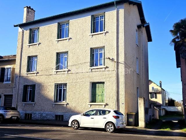 Grand Appartement de 95 m² dans un Immeuble Classé