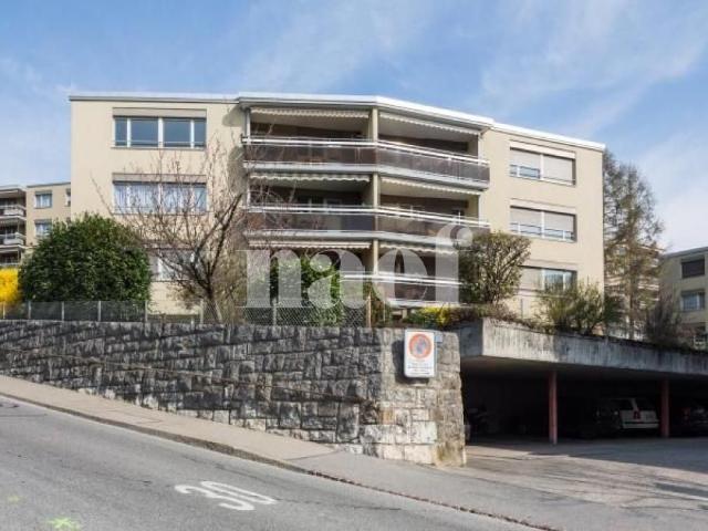 Grand appartement de 3.5 pièces