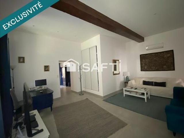Grand appartement de caractère en parfait état