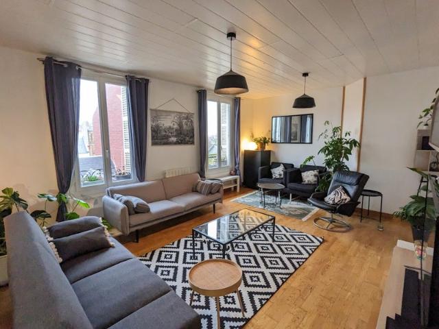 Grand appartement duplex 120 m2 avec 4 chambres