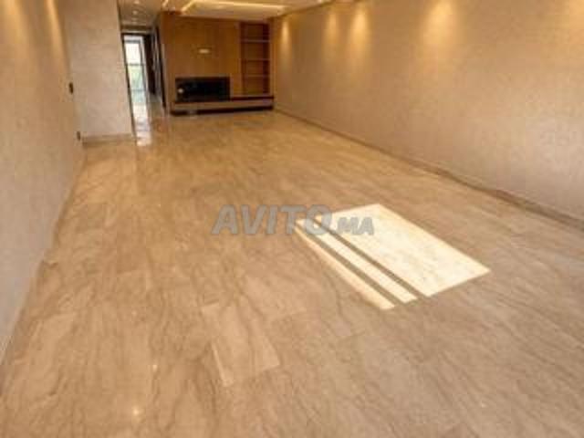 Grand Appartement Face au Parc avec Terrasse