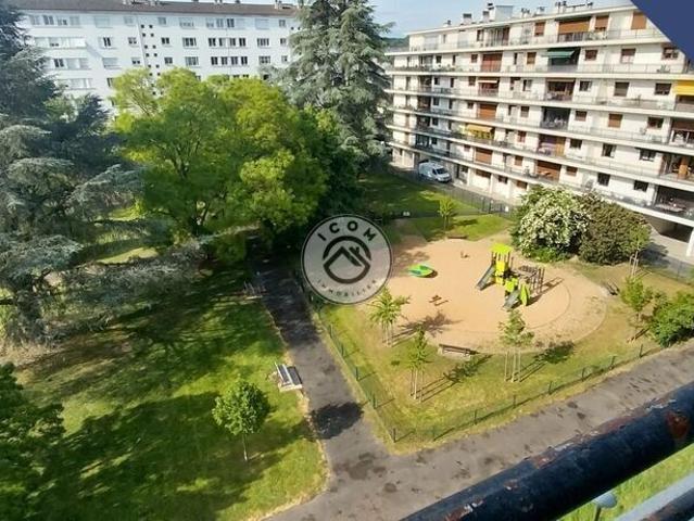 Grand appartement Opportunité à saisir