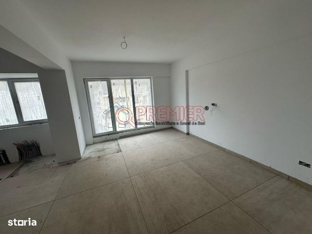 Grand Arena 3 camere se preda finisat