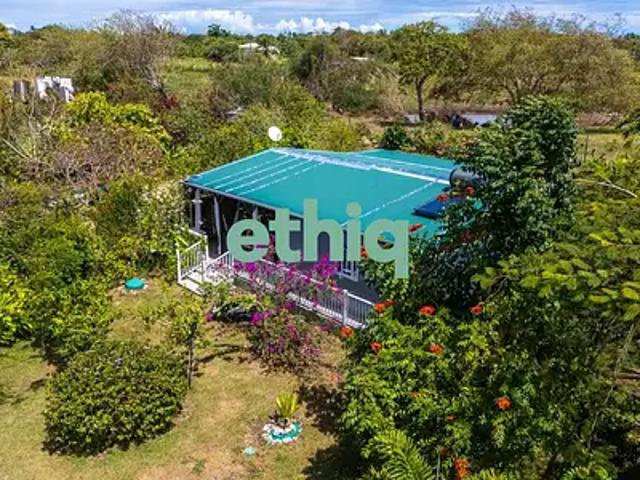 Grand Bourg 97112 Achat / Vente maison 3 pièces t3 terrasse parking