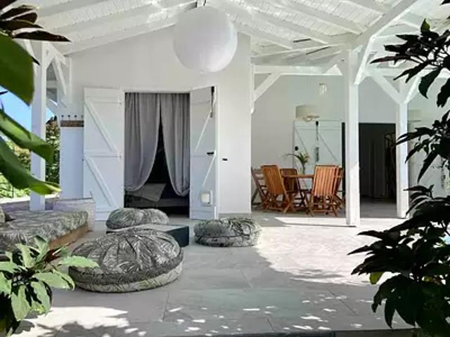 Grand Bourg 97112 Achat / Vente maison 5 pièces t5 au dernier étage terrasse