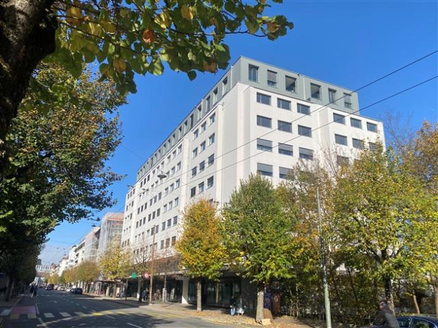 Grand bureau de 125m2 à louer situé au Boulevard de Pérolles 32