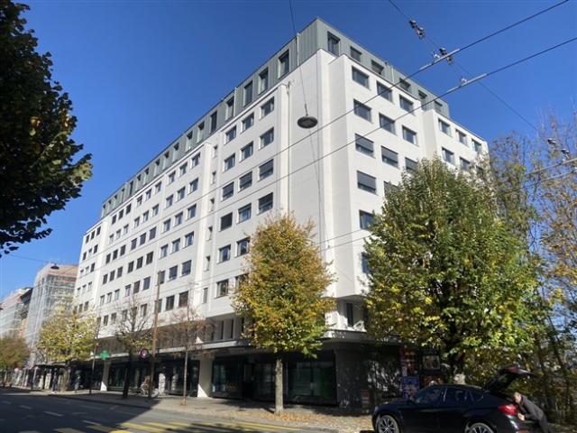 Grand bureau de 125m2 à louer situé au Boulevard de Pérolles 32