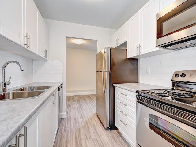 Grand Central Place Apartments 2 Bedroom Apartment for Rent at 330 Talbot St, St Thomas, ON N5P 4E1