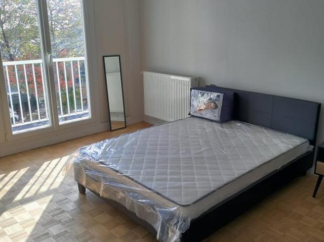 Grand chambre meublée Colocation Villejean