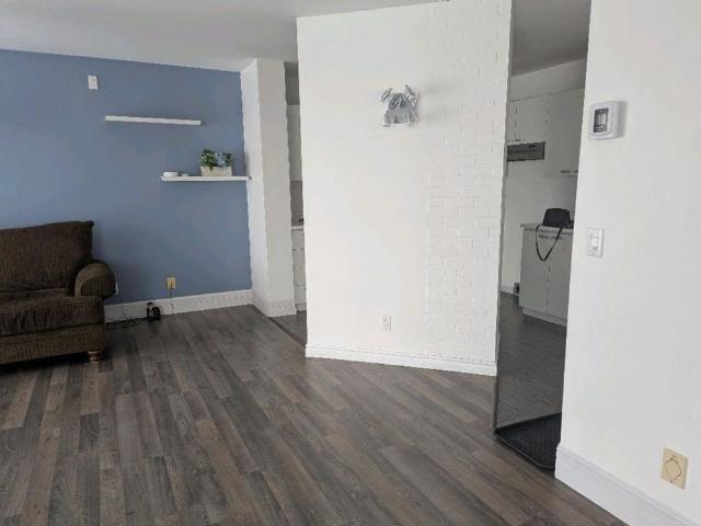 Grand Condo 3 1/2 pièces
