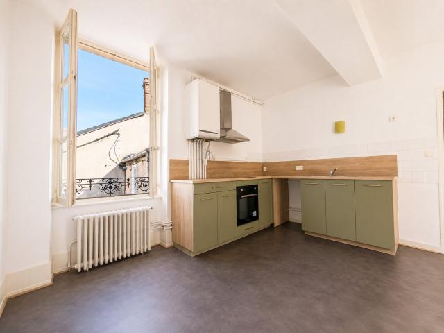 Grand duplex de caractère 110 m2 Vieille ville d'Autun