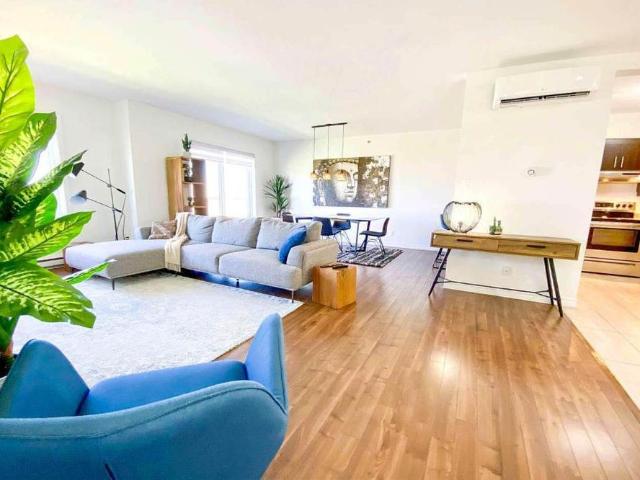 GRAND ET ABORDABLE Condo 4 1/2 Lebourgneuf Quebec à louer