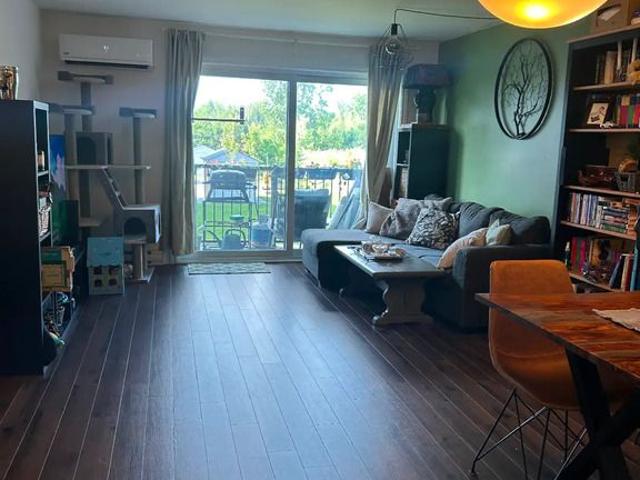 Grand Et Magnifique Appartement à Louer