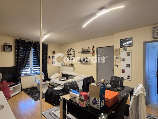 Grand F3 avec 2 chambres