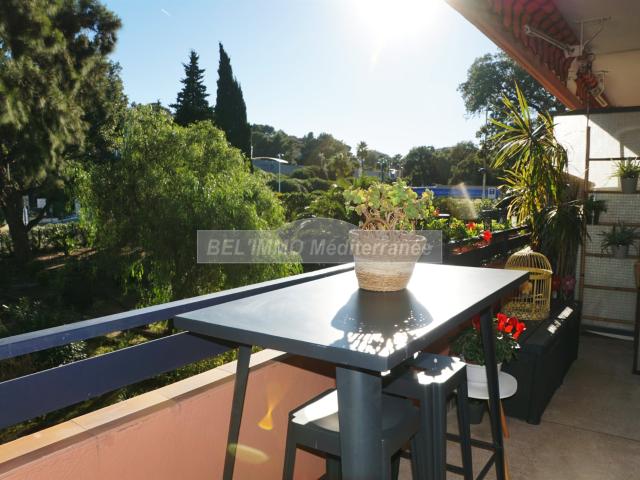 Grand F2 de 58 m2 et Terrasse 58m² Cavalaire sur Mer