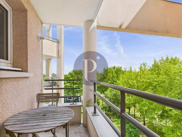 GRAND F2 DEUX TERRASSES