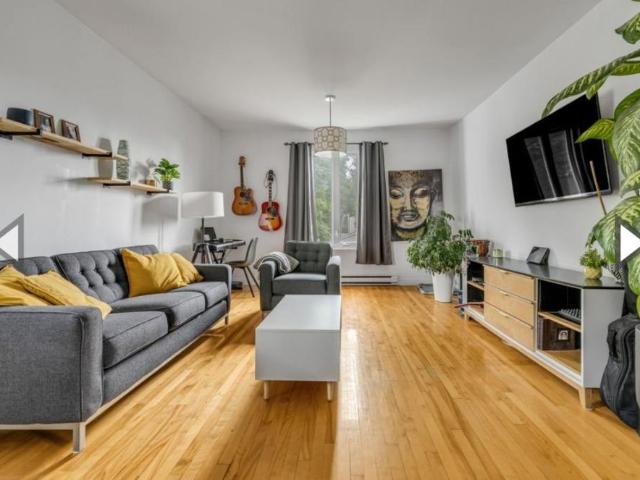 Grand logement 4½ pour juillet