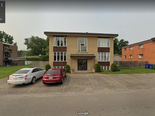 Grand logement 4 1/2 a louer 1mois gratiut pas d,augmentation avant 2028