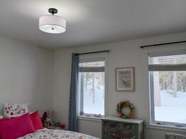 Grand logement 2 chambres avec terrain