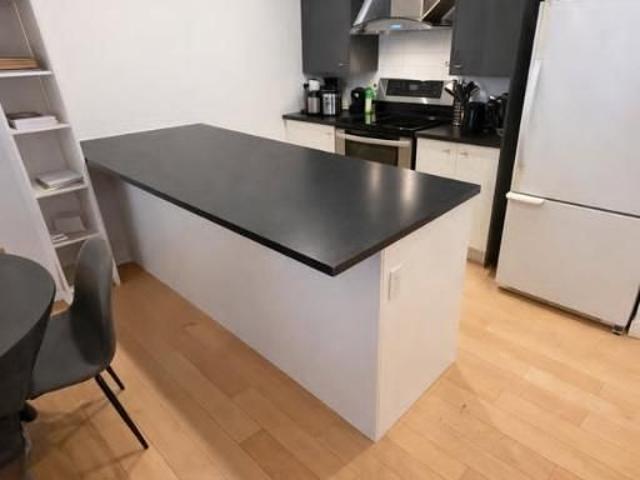 Grand logement à louer à Québec près de l'Université