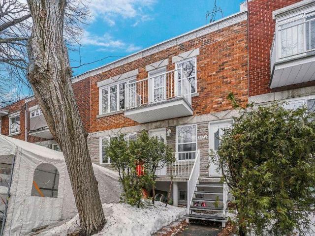 grand logement bas de duplex Ahuntsic