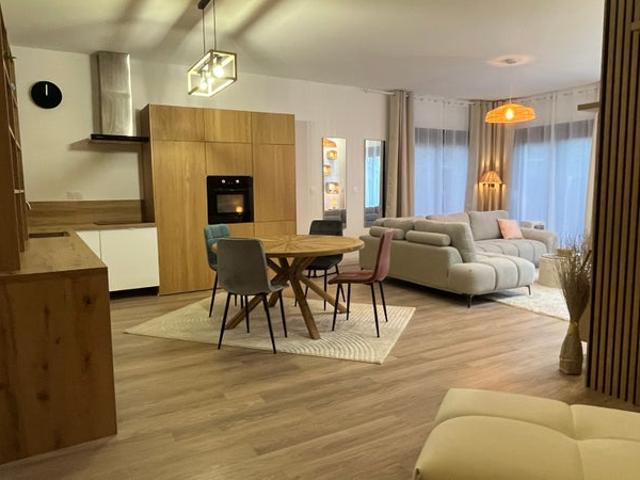 Grand logement meublé et totalement équipé