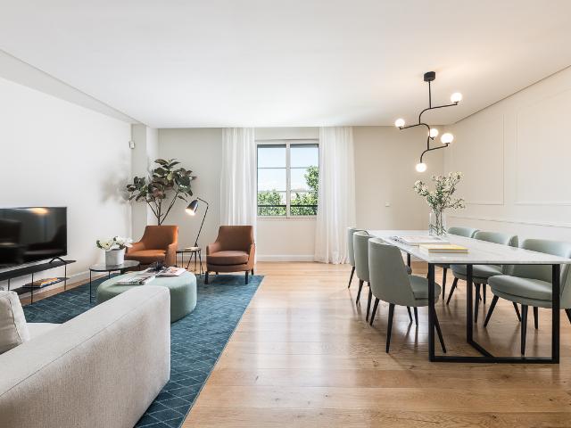 Grand Open 3 Bedroom Apartment in Salamanca Neighborhood of Madrid