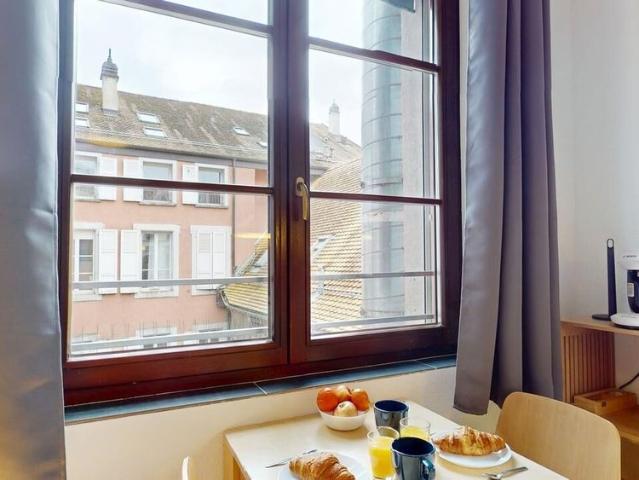 Grand Opening Offer – Fully Furnished Studio in the Heart of Vevey – Rue de l’Hôtel de Ville 21