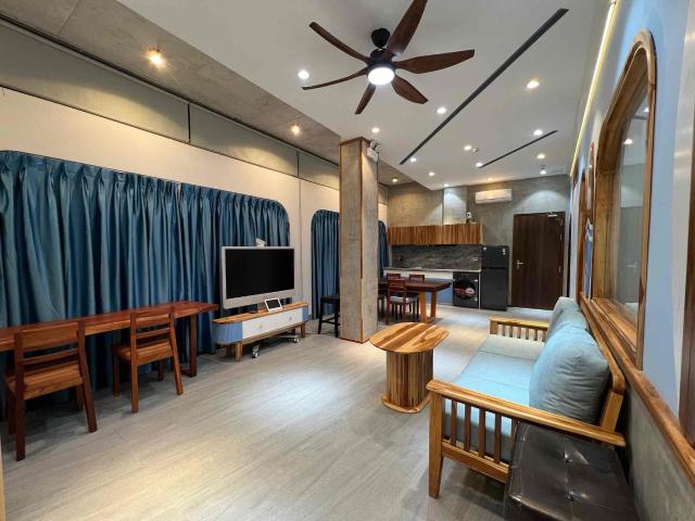 GRAND OPENING: BRAND NEW 2BR APARTMENT W/ FREE CLEANING KHUE MY 20M VND