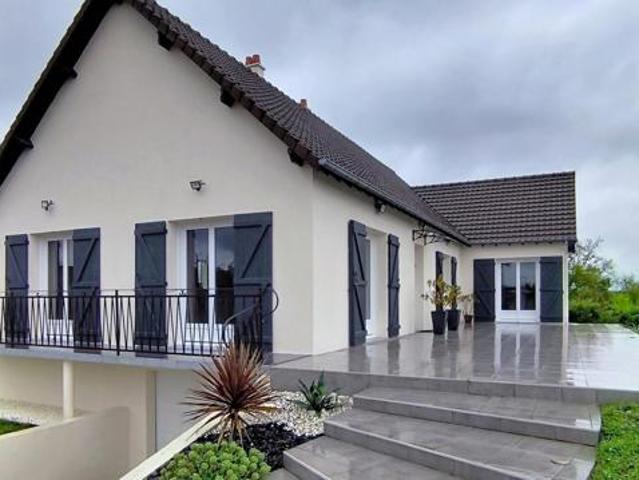 Grand pavillon sur sous sol