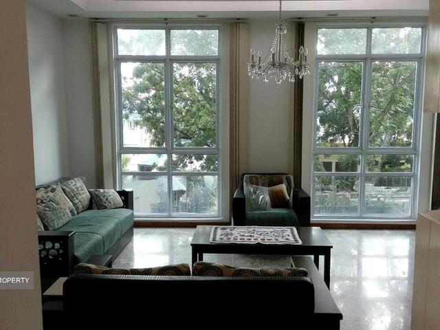 Grand Regalia D19, Apartment