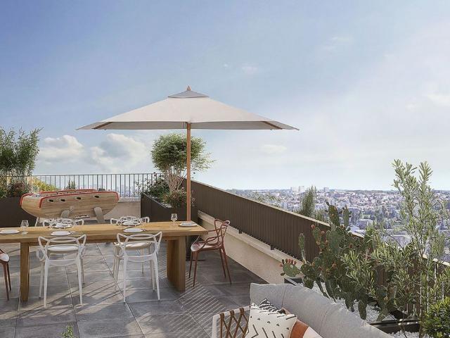 GRAND STANDING APPARTEMENT 4P AU DERNIER ETAGE D'UN BUILDING VUE SUR LA VILLE 4 pièces, 83 m²