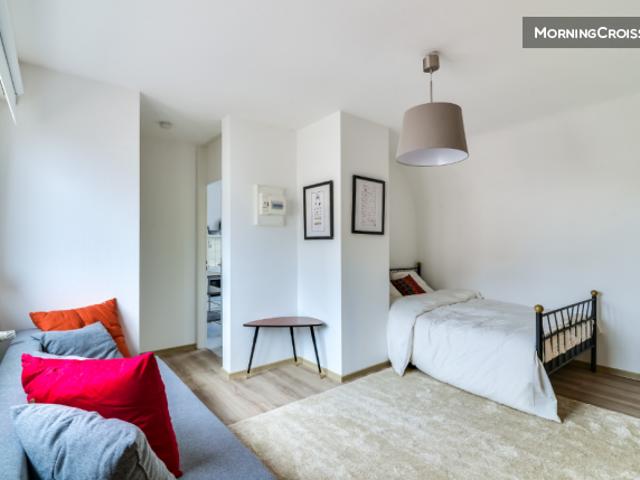 Grand Studio confortable Vue cath