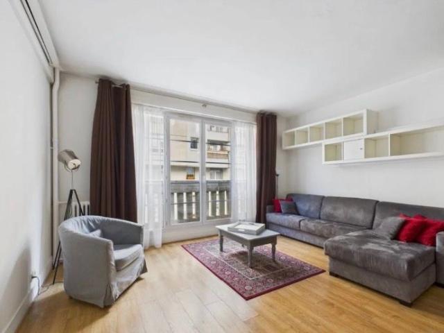 Grand studio lumineux 34m2 proche de Montparnasse loyer tout inclus