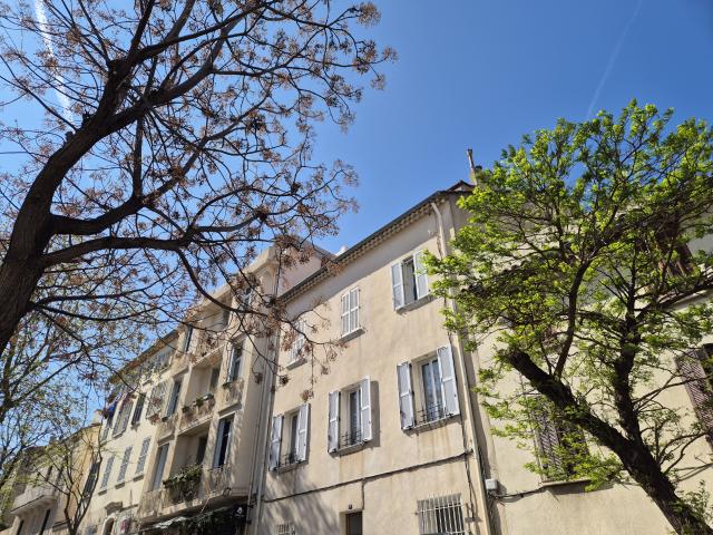 Grand studio Mourillon