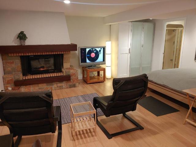 Grand studio meublé tout inclus